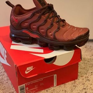 Vapor Max in Good Condition—lightly worn